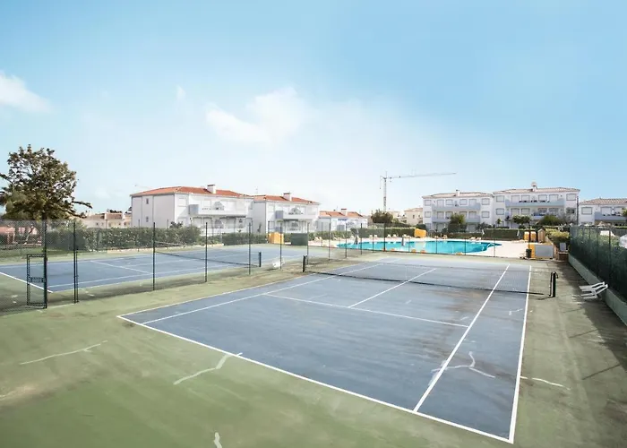 Ariana アパート *